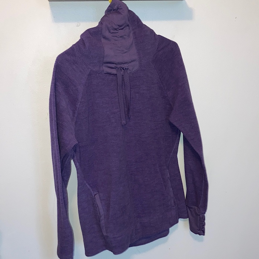 old navy active petite size small workout fleece